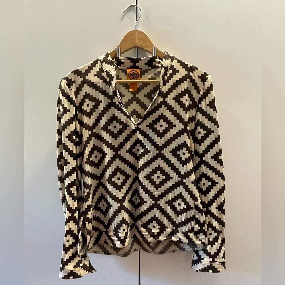 Tory Burch Black and Cream Geometric Top